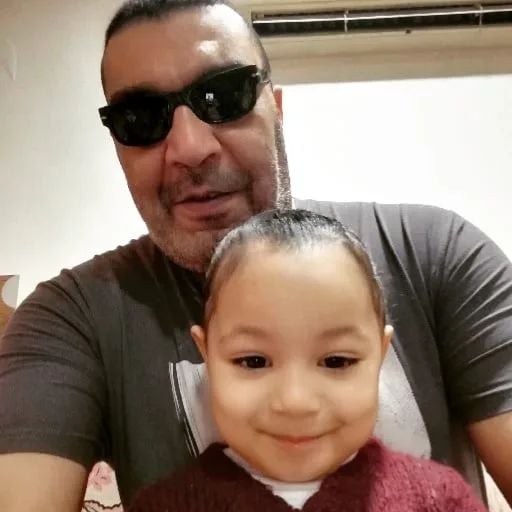 طاهر آل خميس