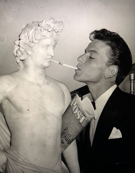 أسامة الحكمي