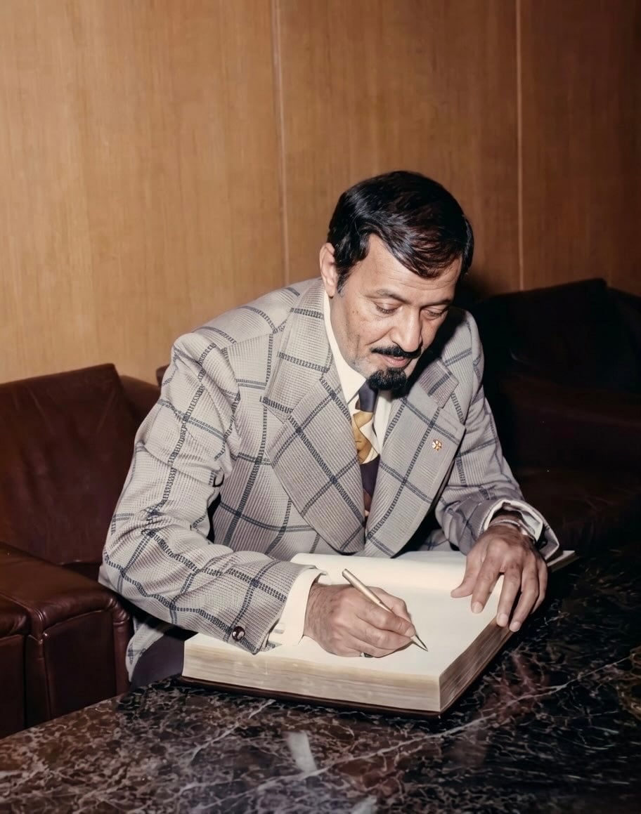 نواف العمري