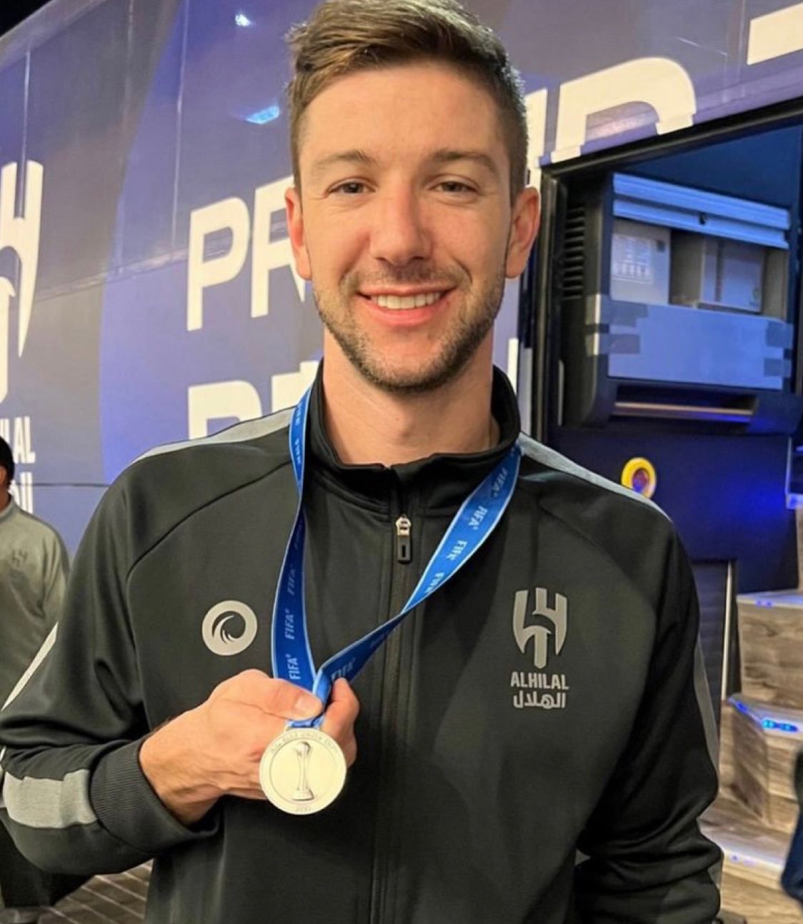 سارا المشهور