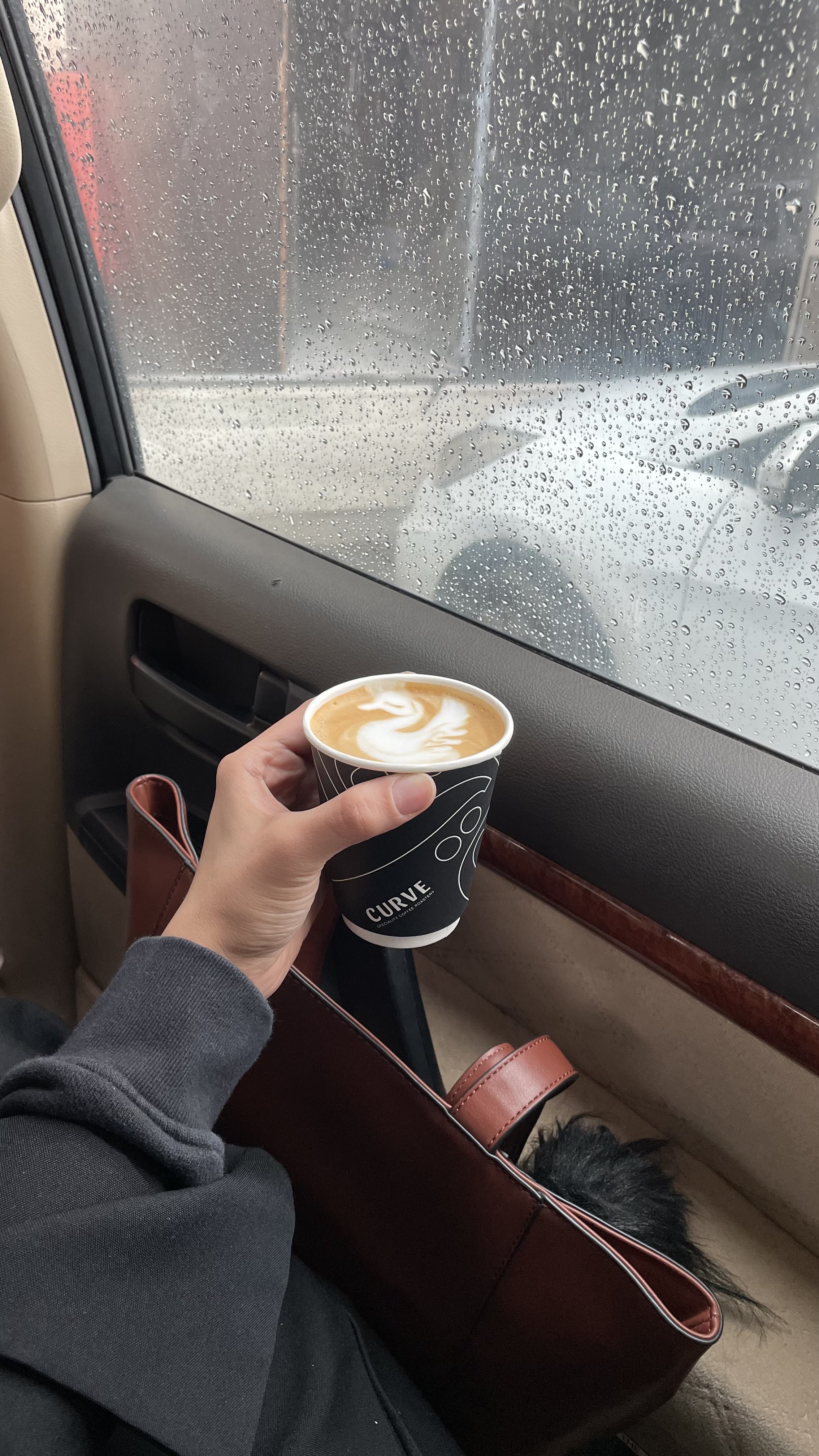 اسماء العنزي