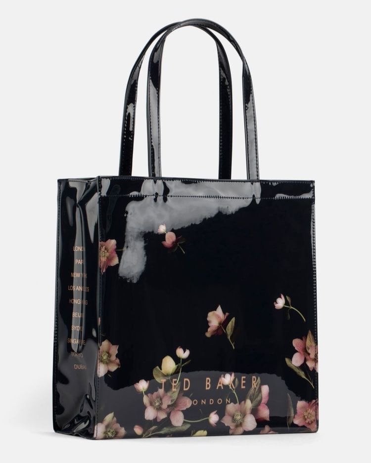 غدير العبدالله