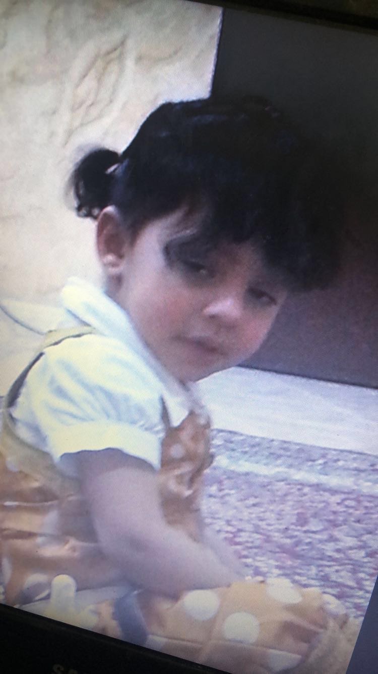 حلا العنزي