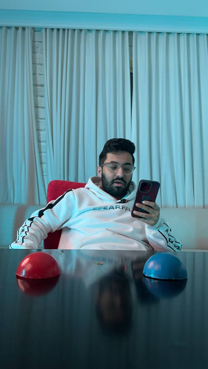 فاطمه مستور