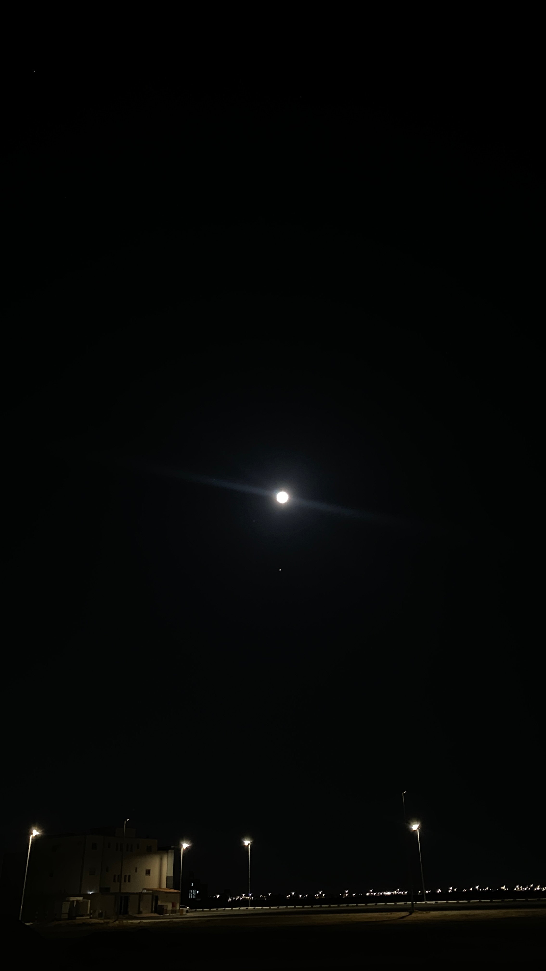 عزام الحربي