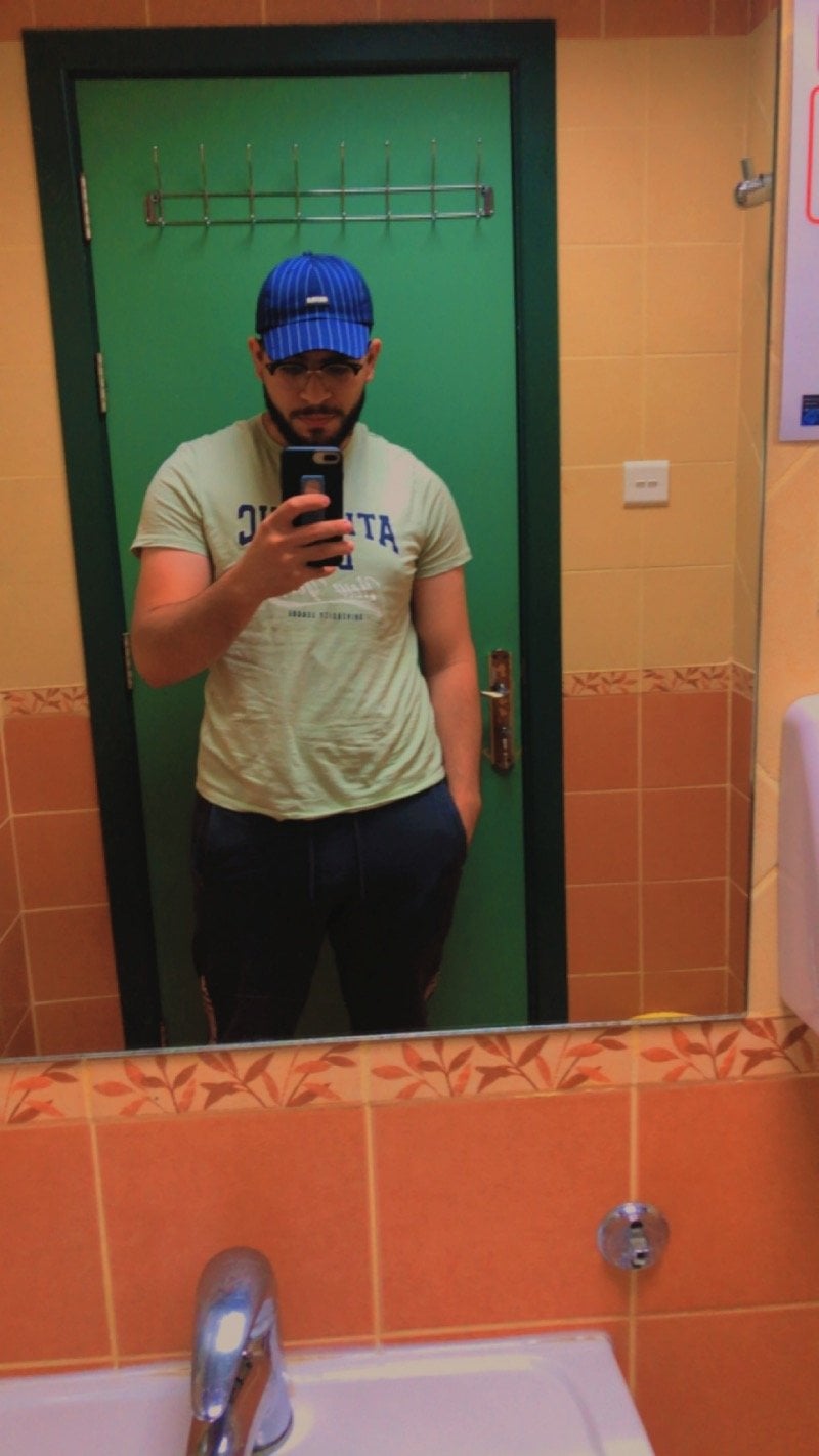 عبيده الشعار