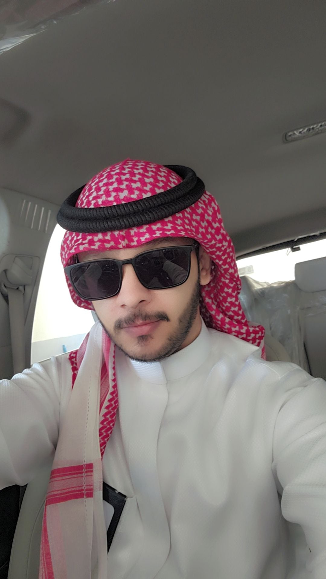حسام 