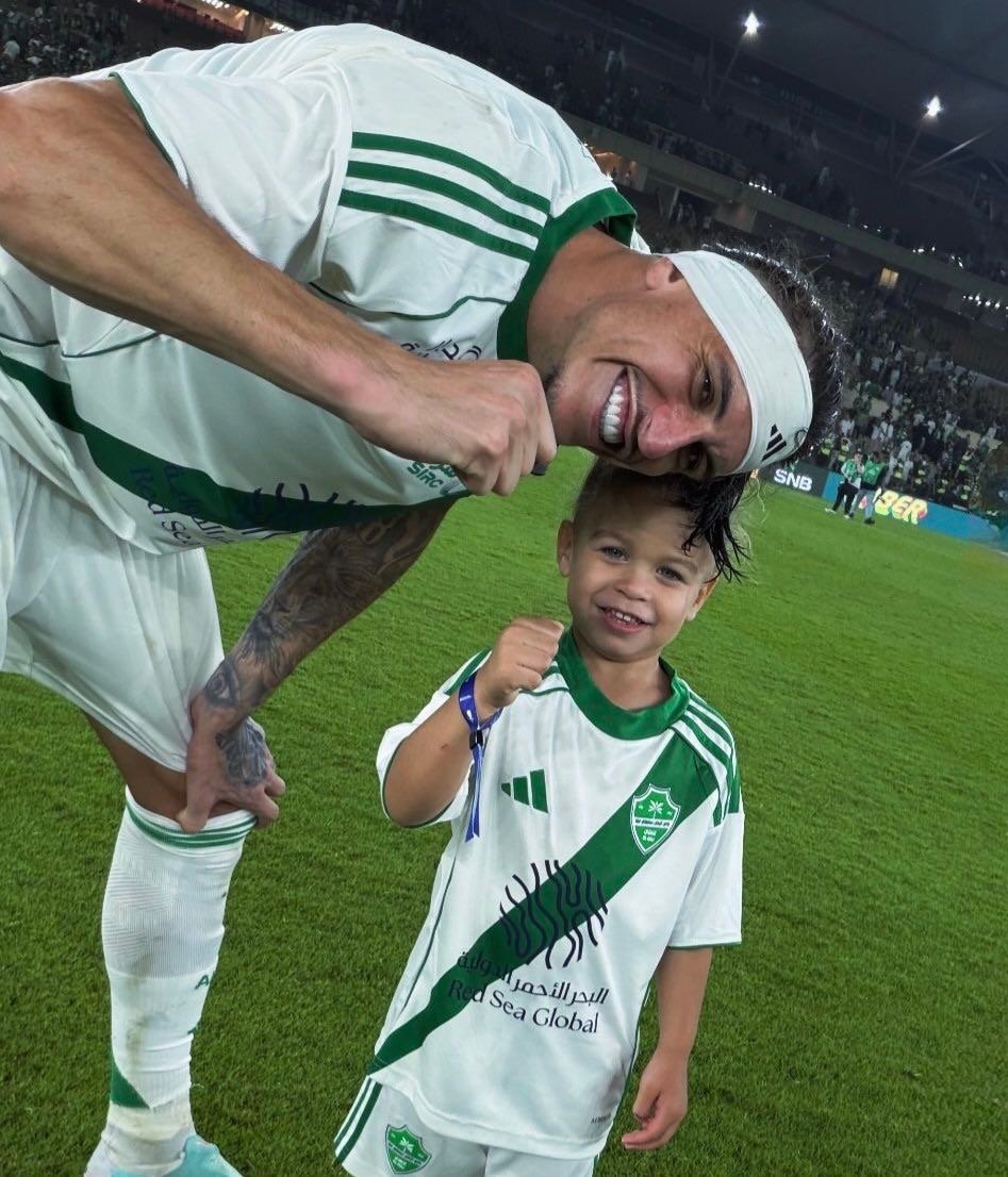 زينب القريني