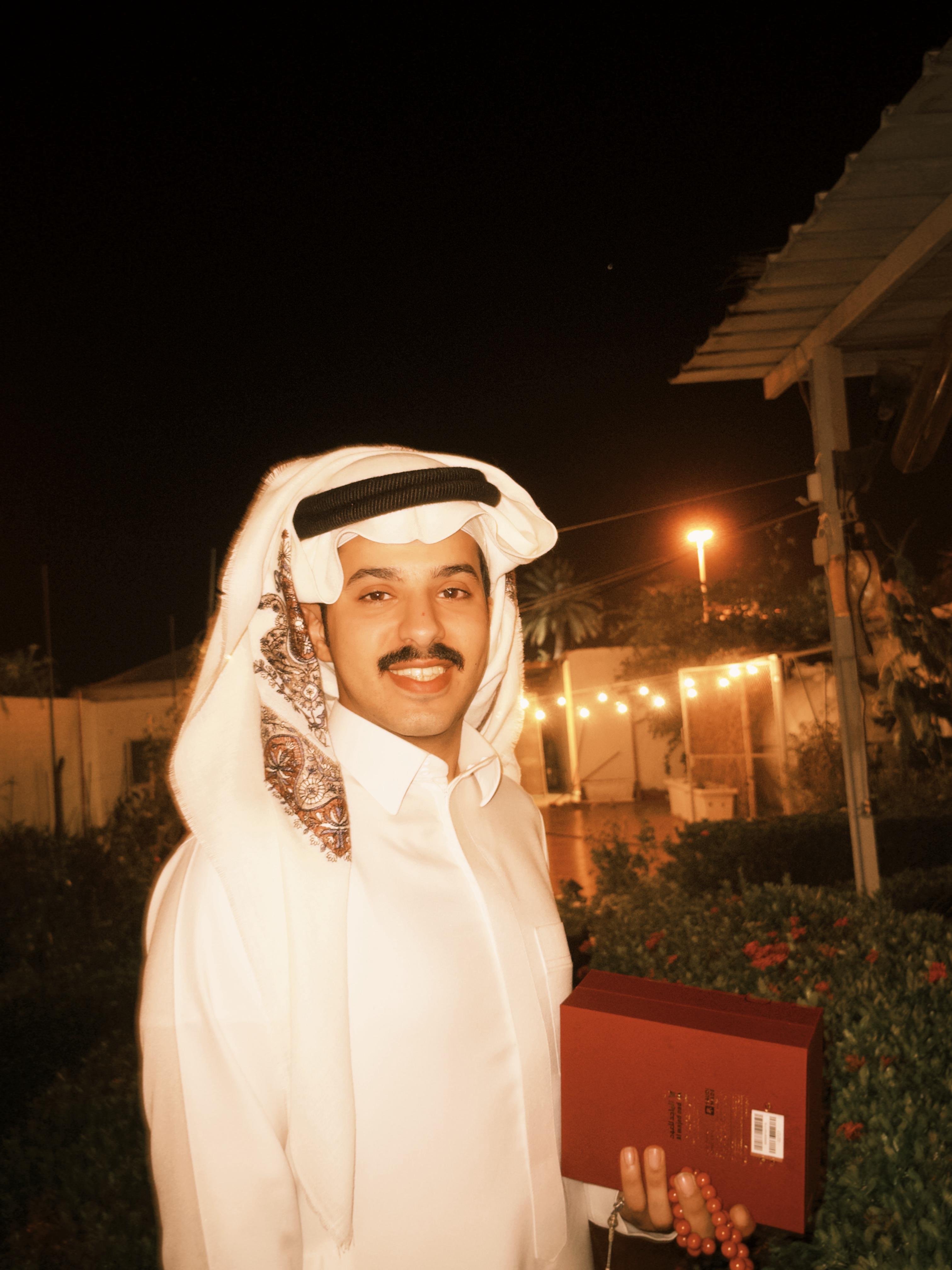 علي ال الشاعر