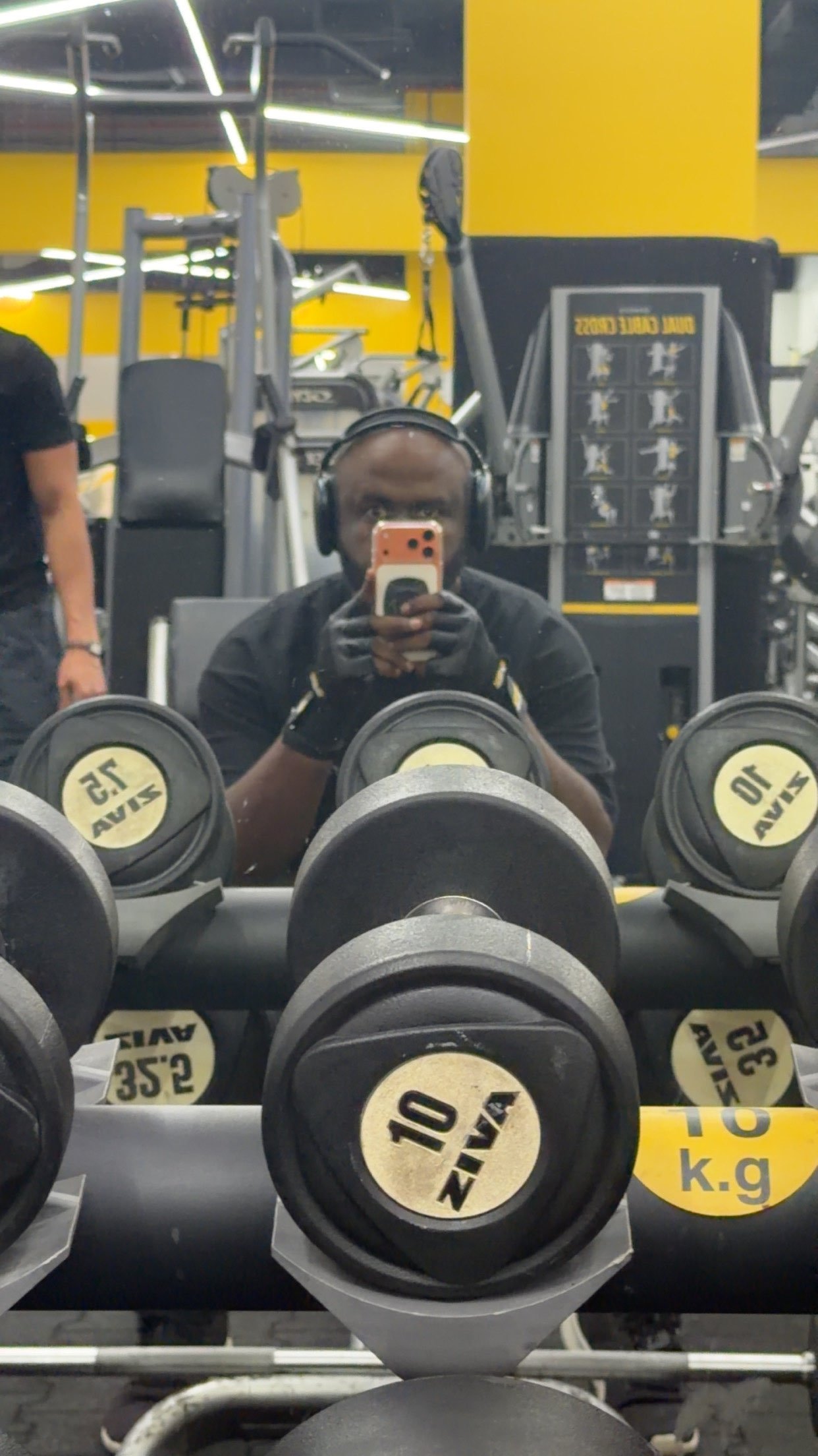 طلال شراحيلي