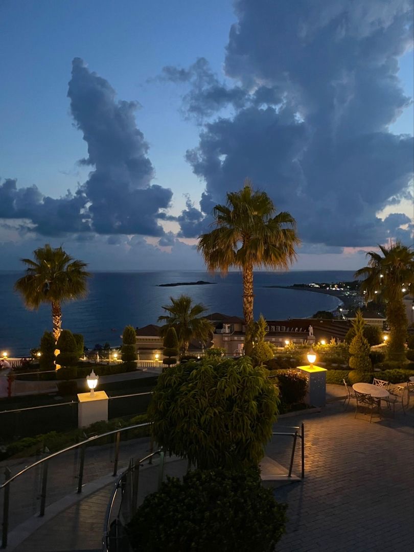 ساره القحطاني