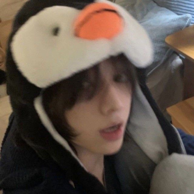 نوره العنزي