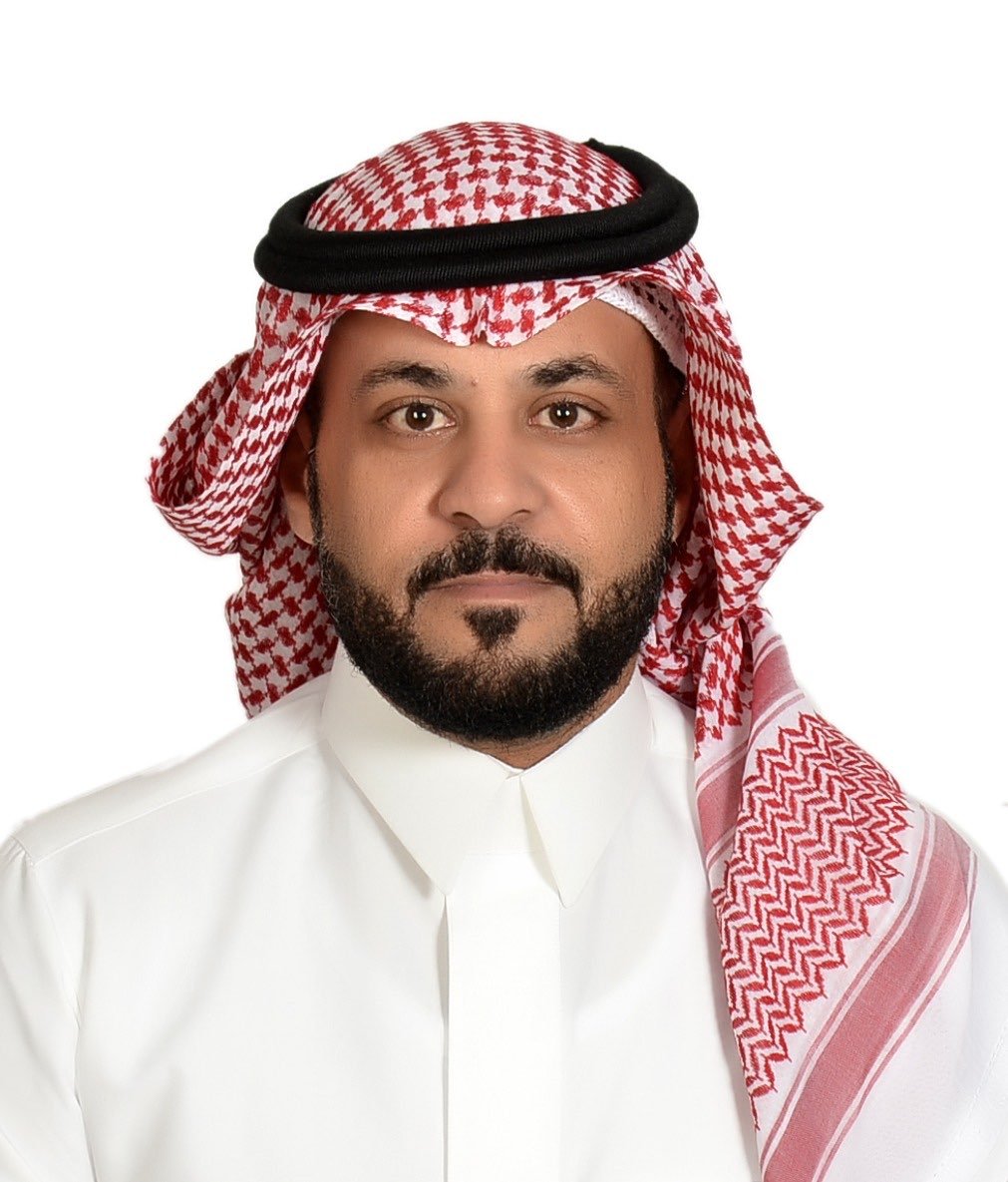 كاتب العنزي