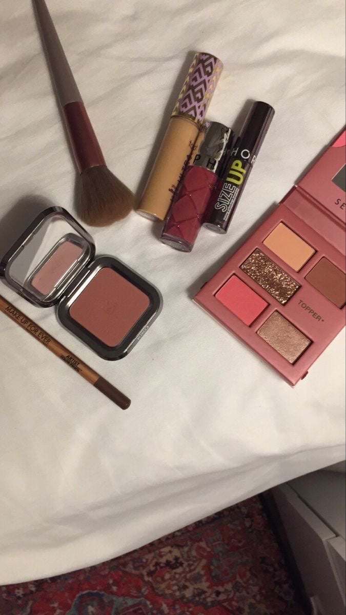 فاطمه منصور