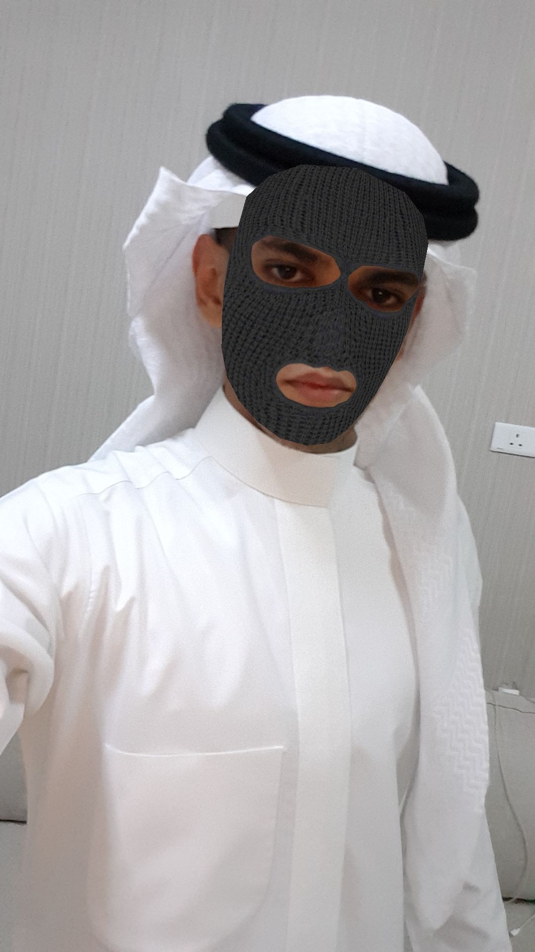 ايمن السحيمي