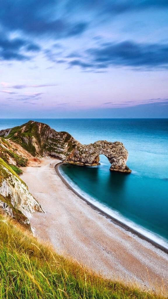 عدنان محمد علي البلادي