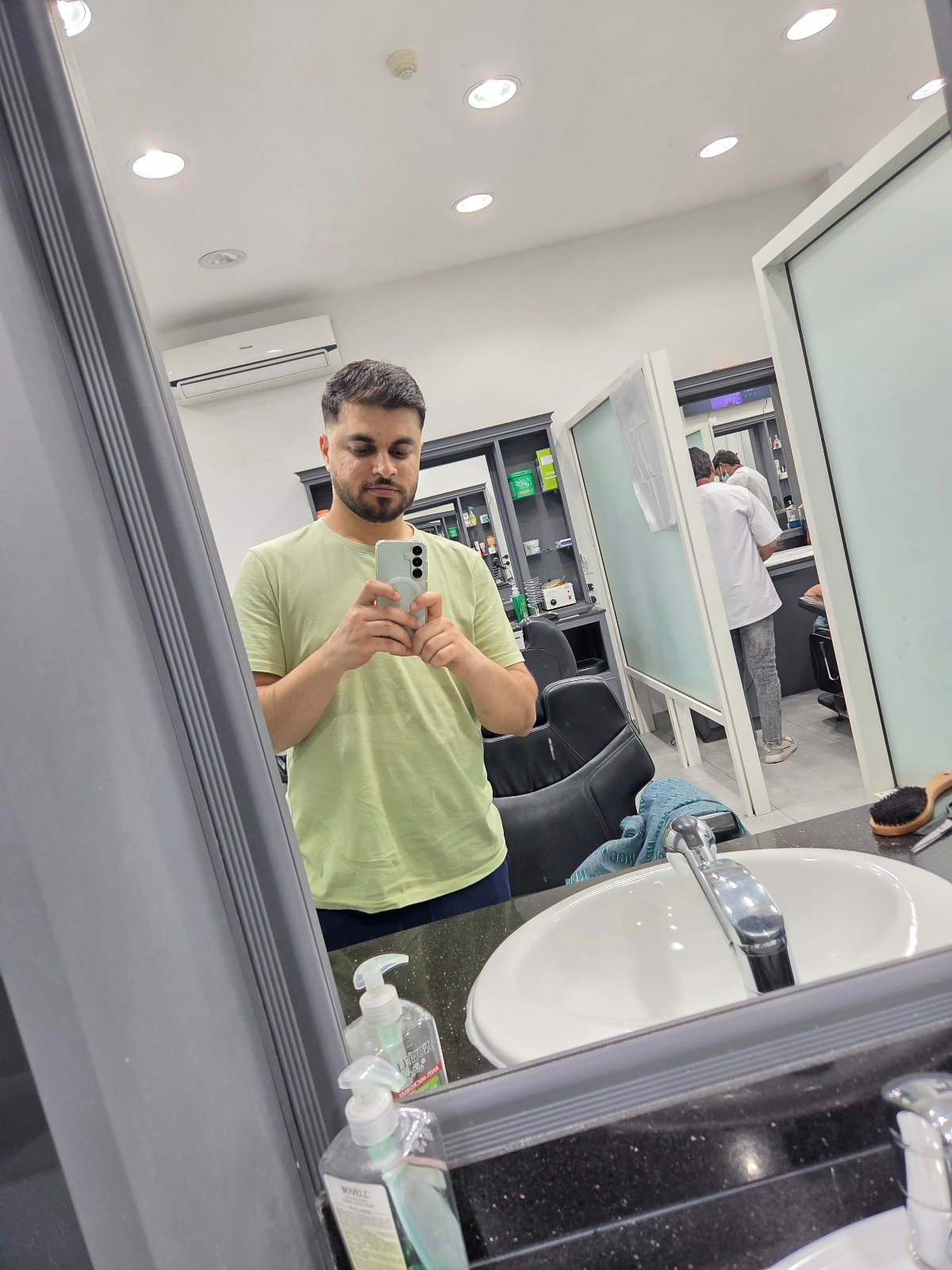 علی وجدی زاده