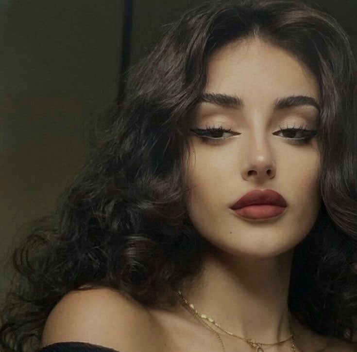 وتين الاحمري