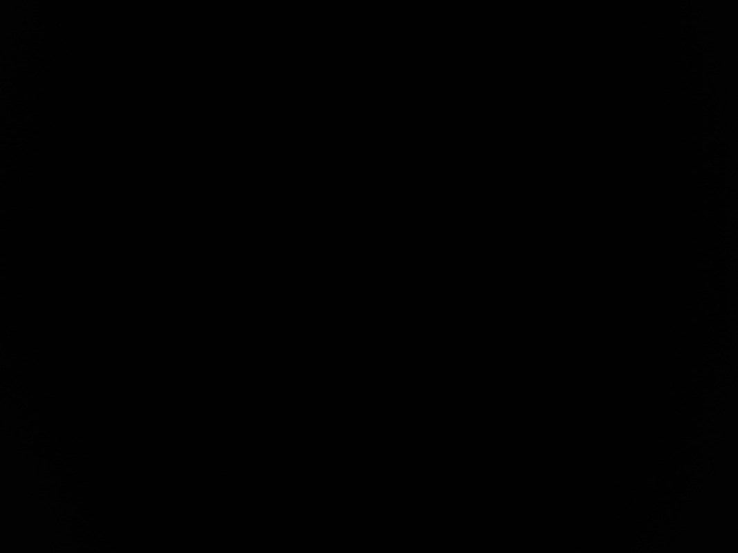 M M