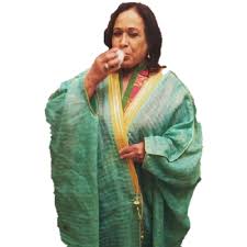 انوار العنزي