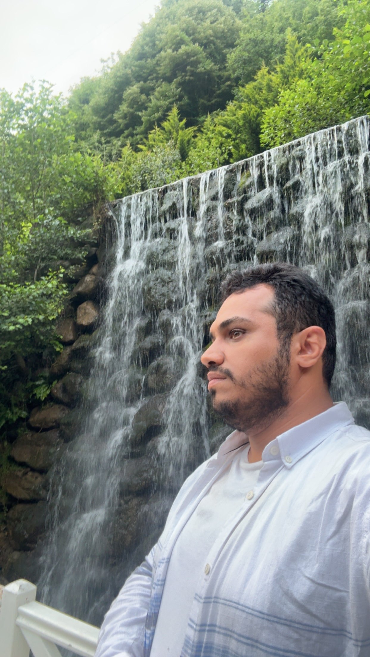 خليفة ال طالب