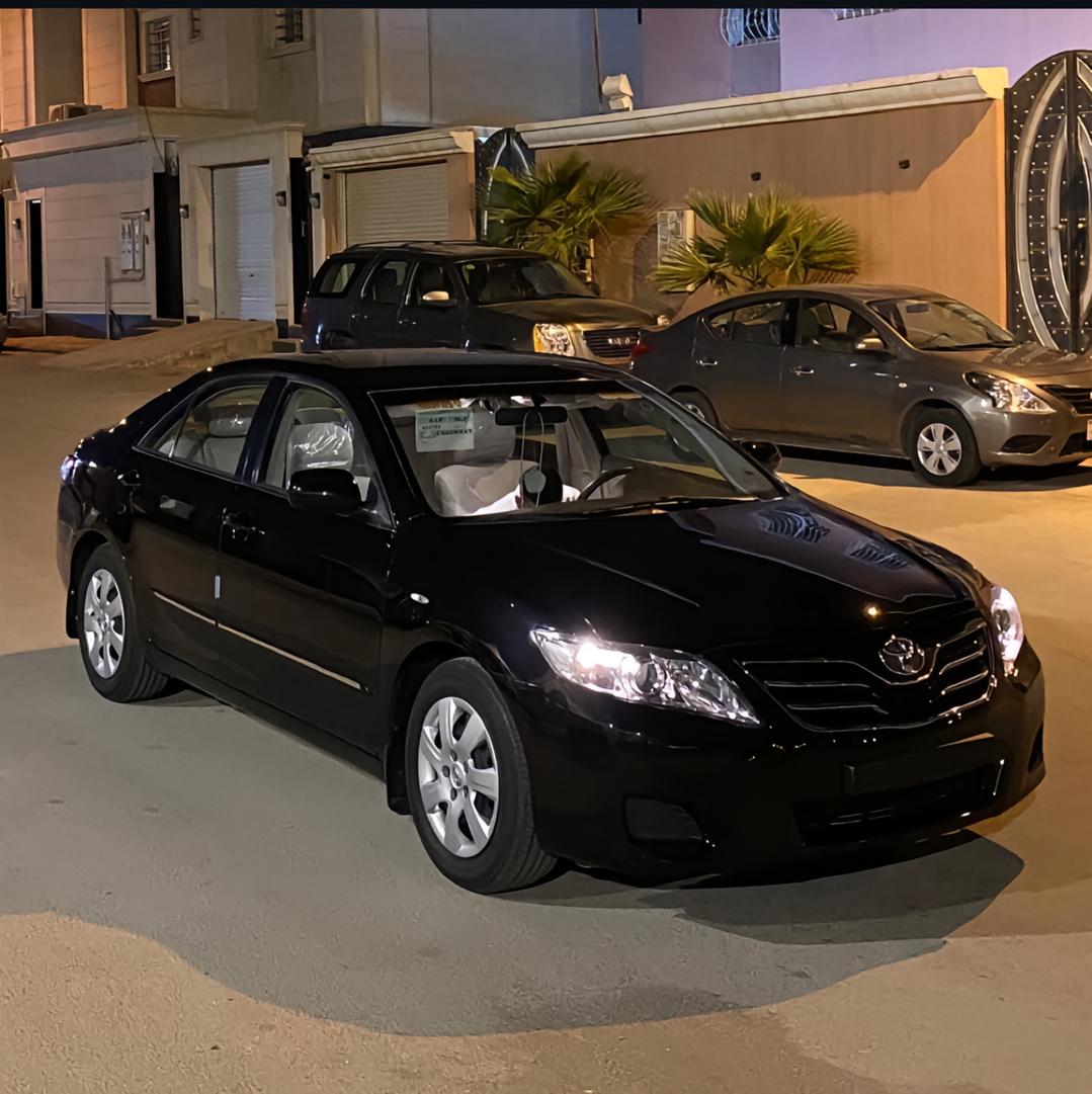 عزام القحطاني