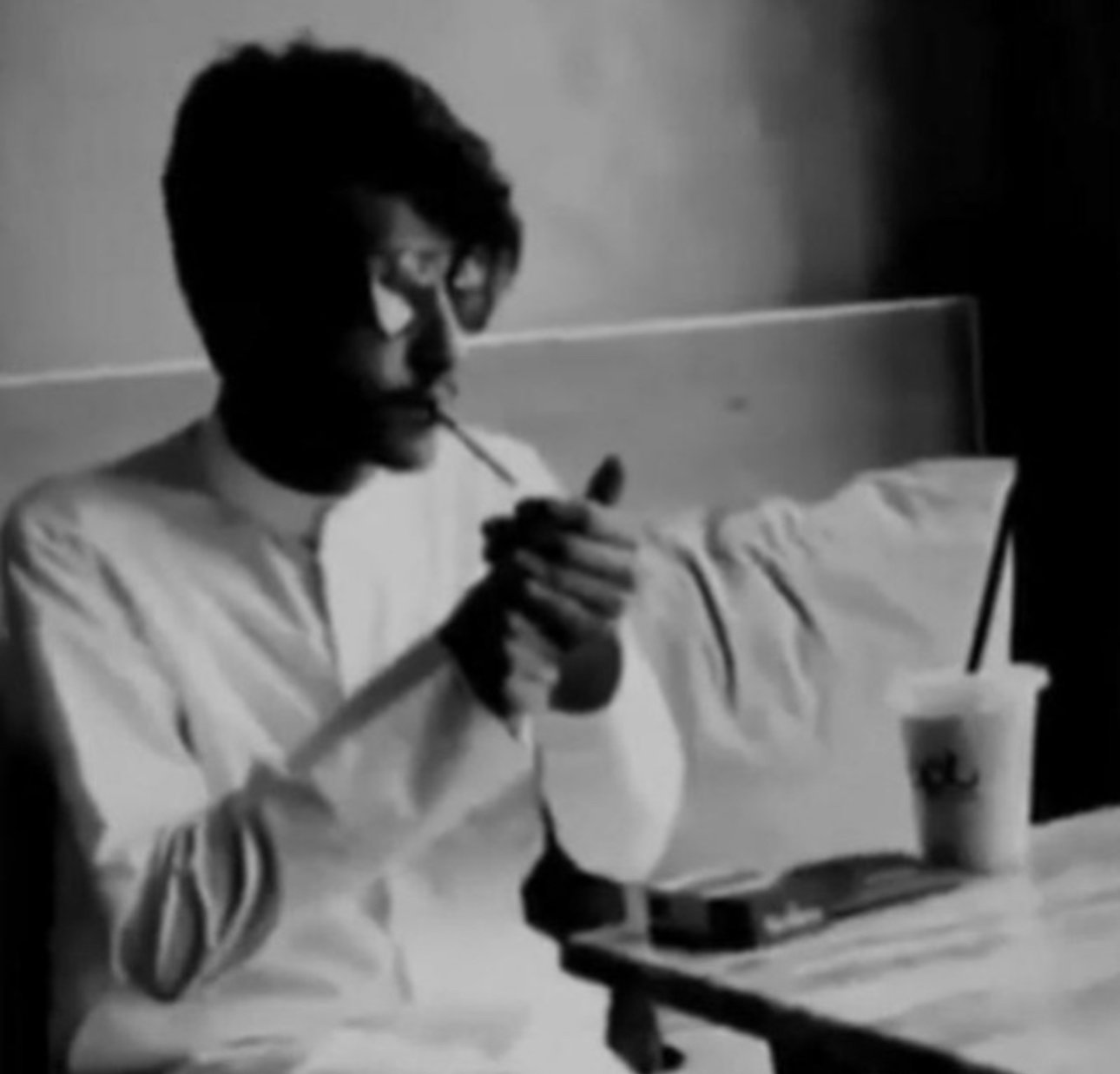 ياسر الحارثي