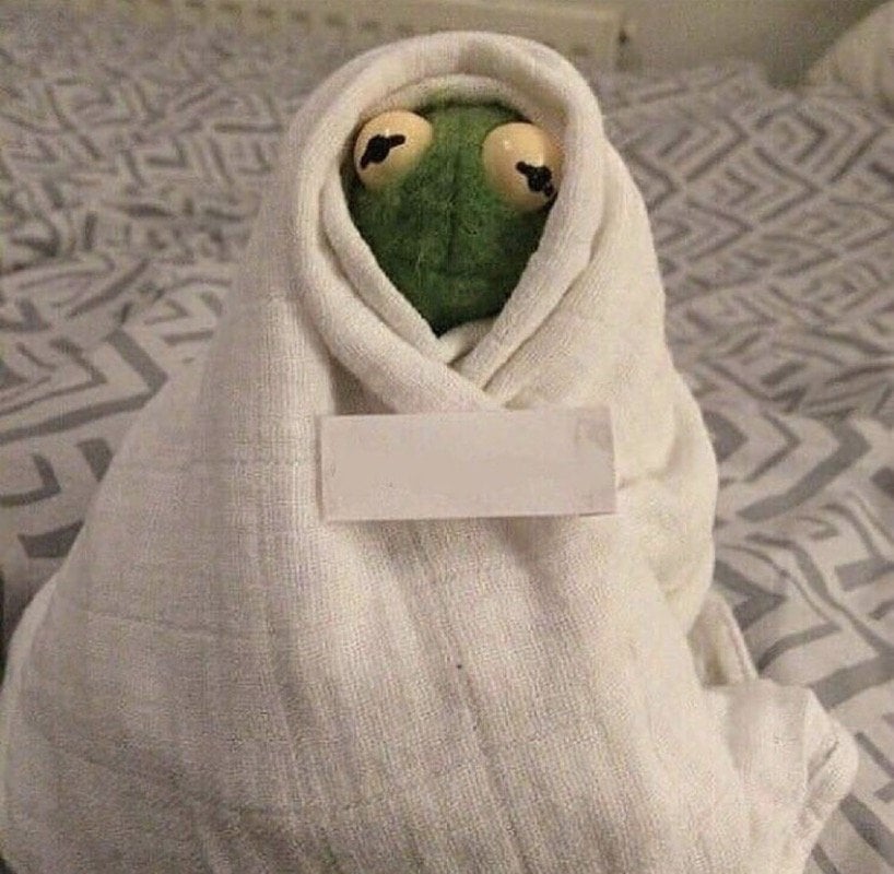 خلود العازمي