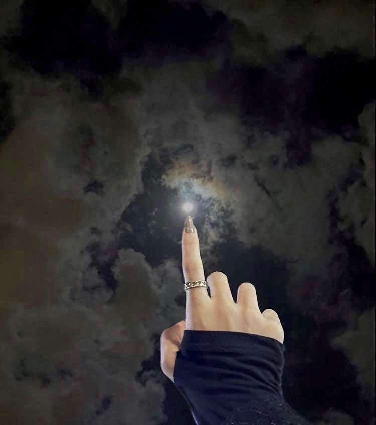 ام يولا
