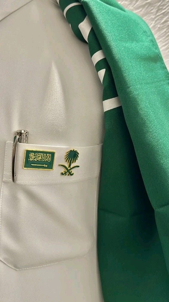 عبدالعزيز سعود