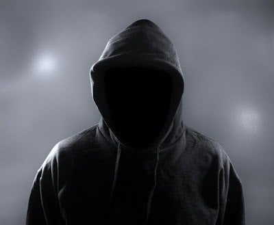 عادل العنزي