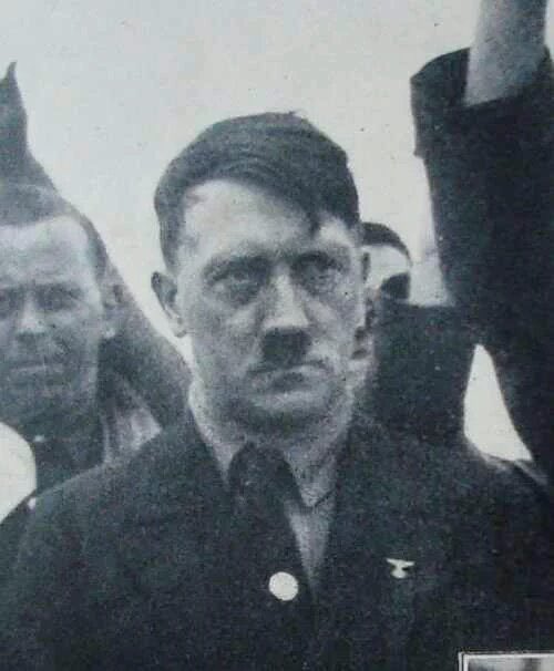 Abuomar .