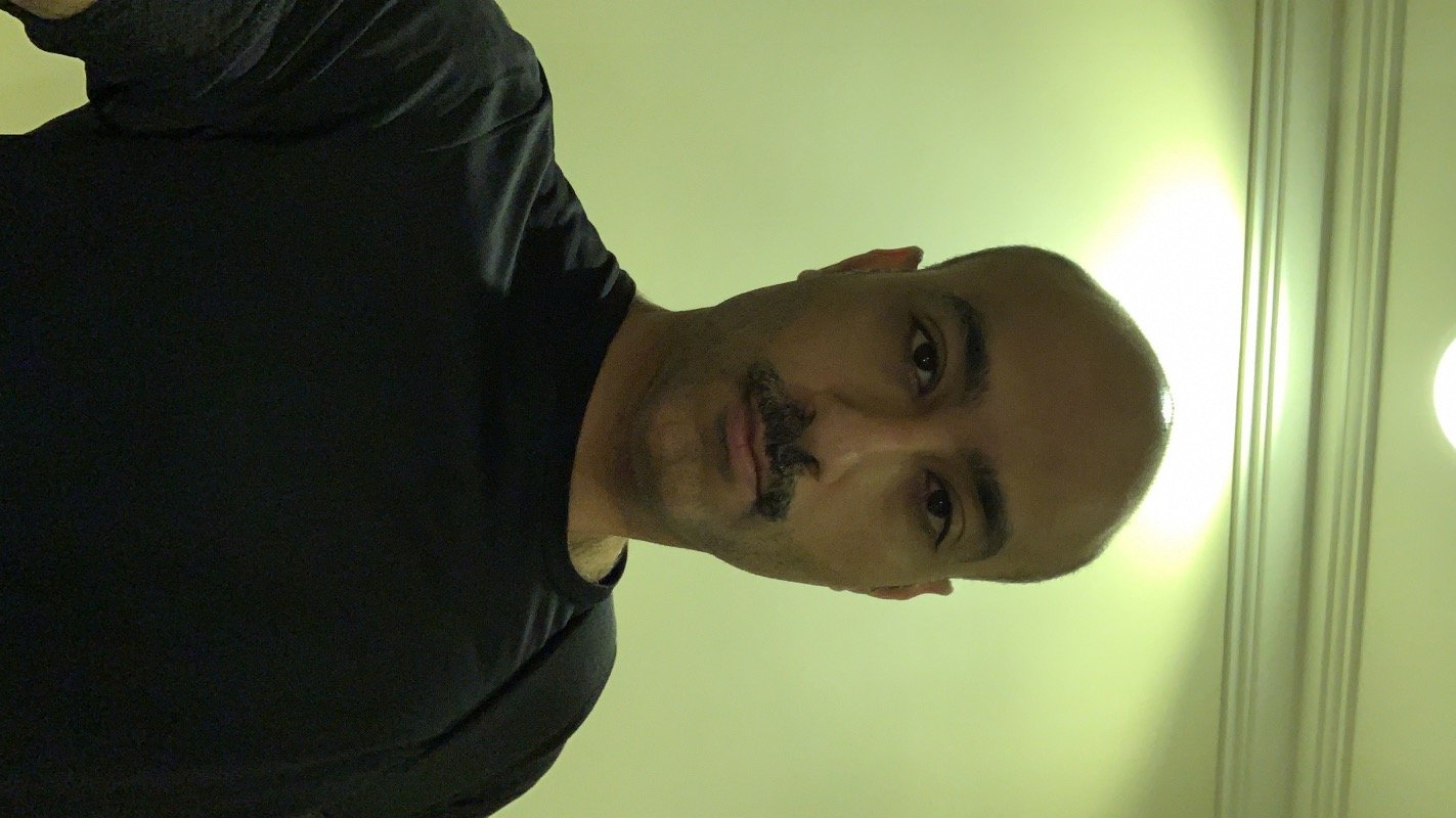 فيصل الملاء