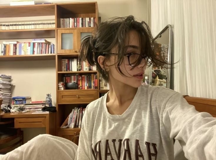 ساره العسيري