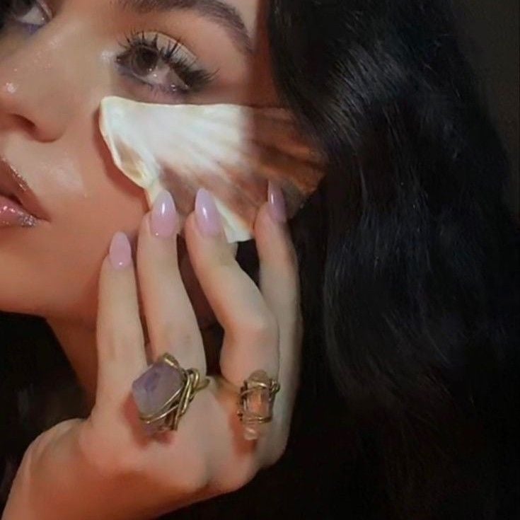 ساره ✨