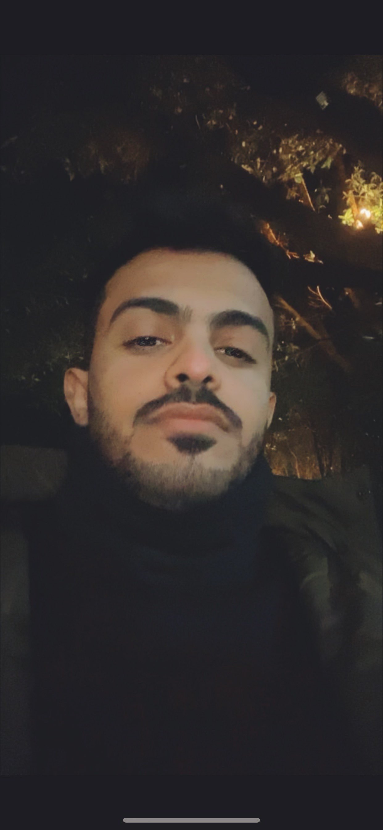 رائد النحيت