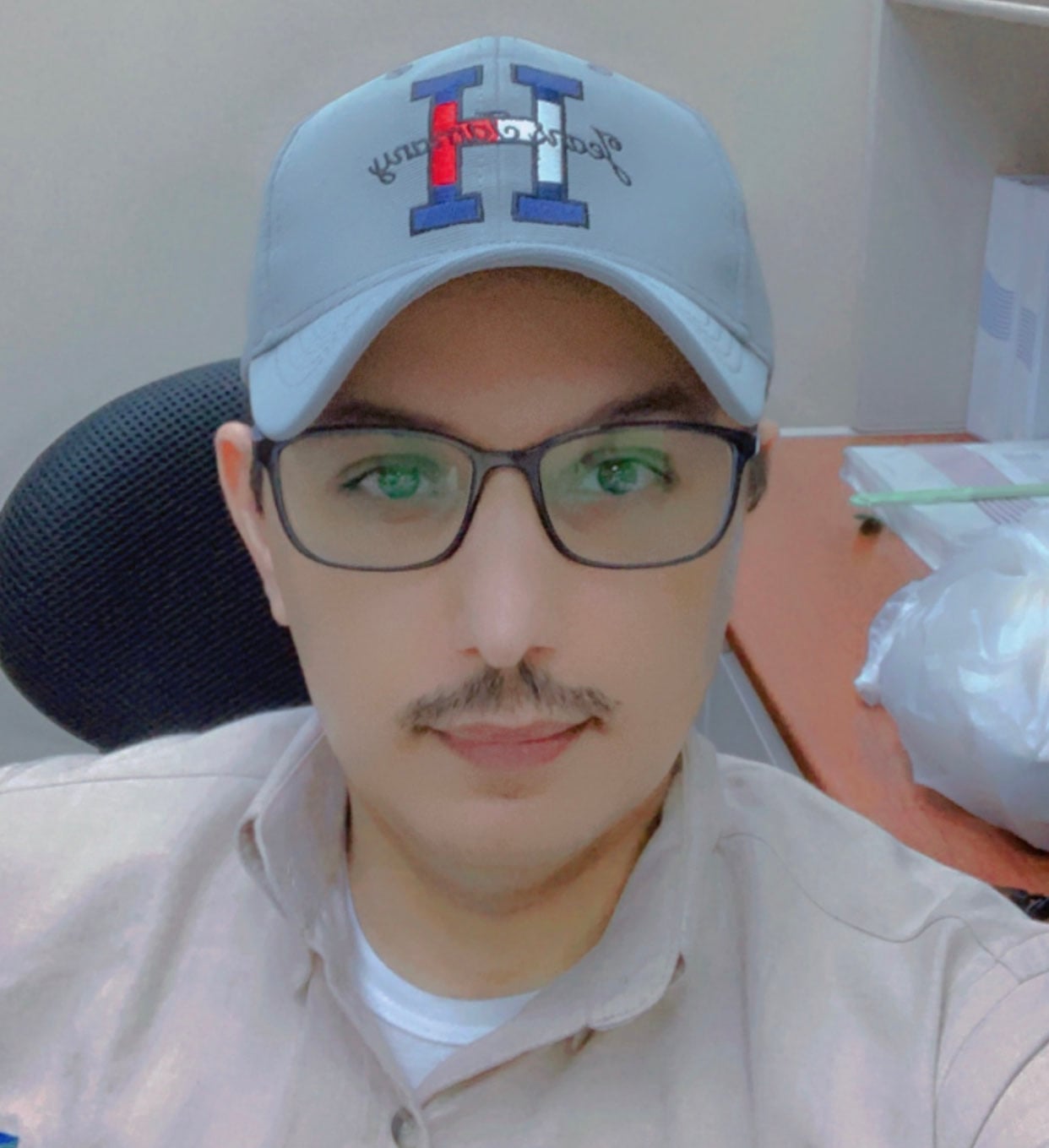 سلطان العنزي