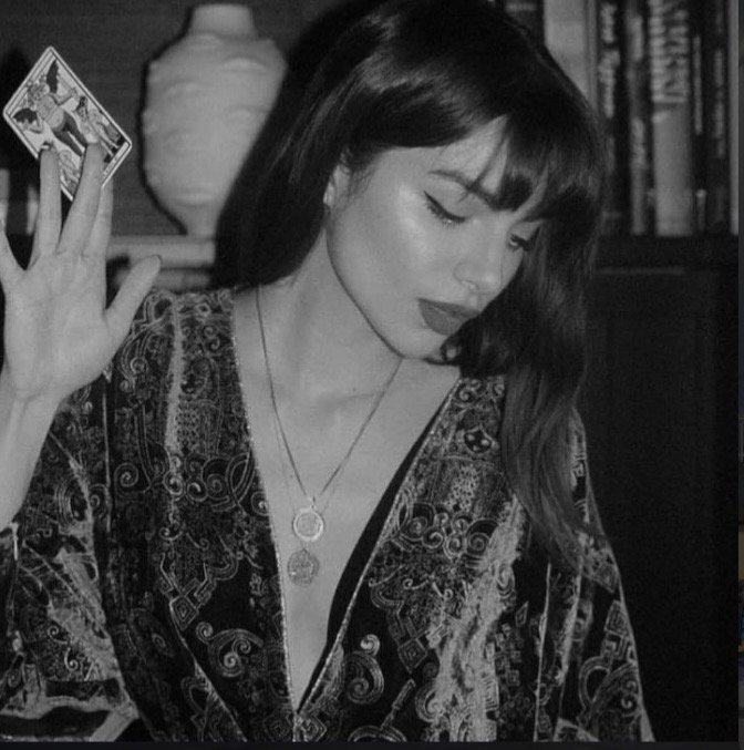 اسماء الحارثي