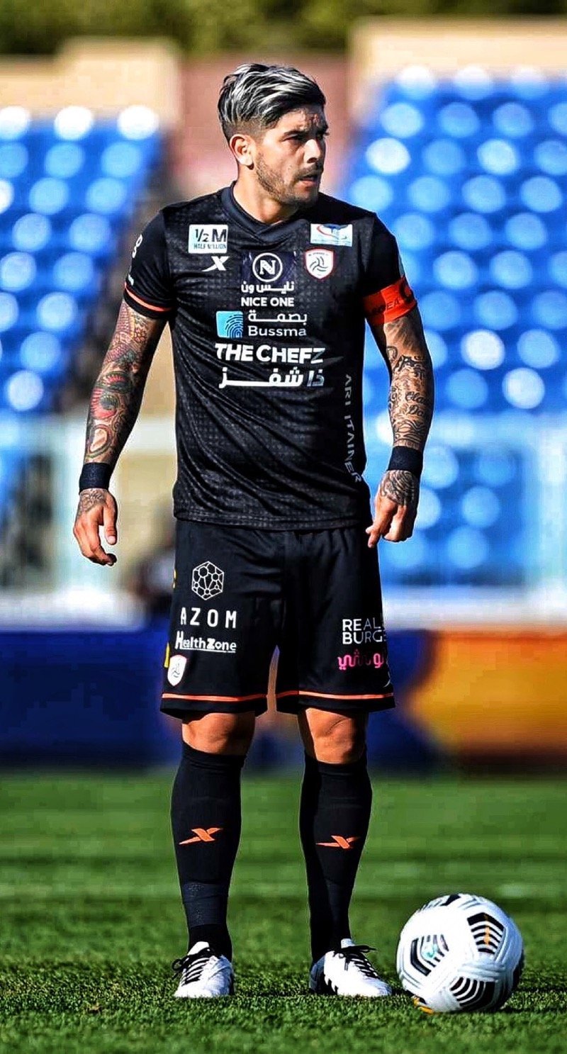 زياد العنزي