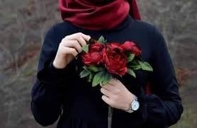 فاطمة الحجر