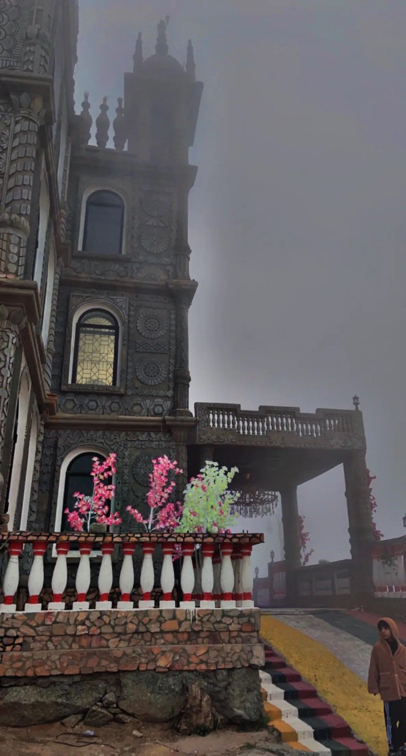 نبيله الفقيه