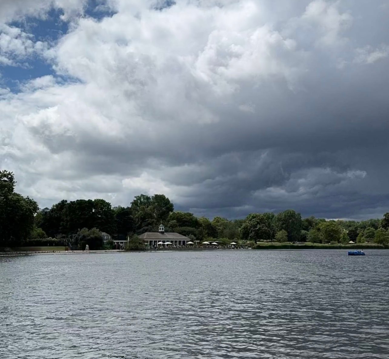 اماني العثمان