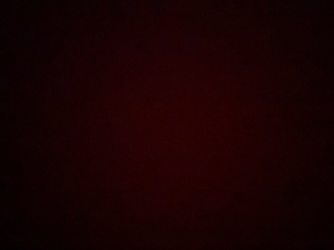 R M