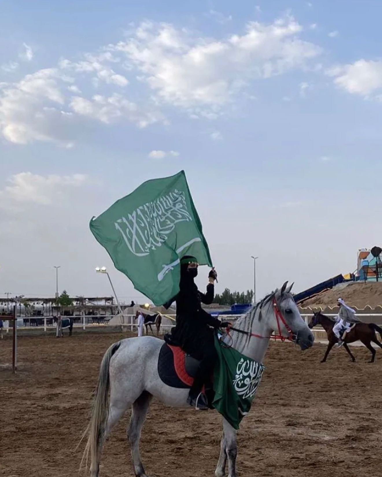 اسيل اللحياني