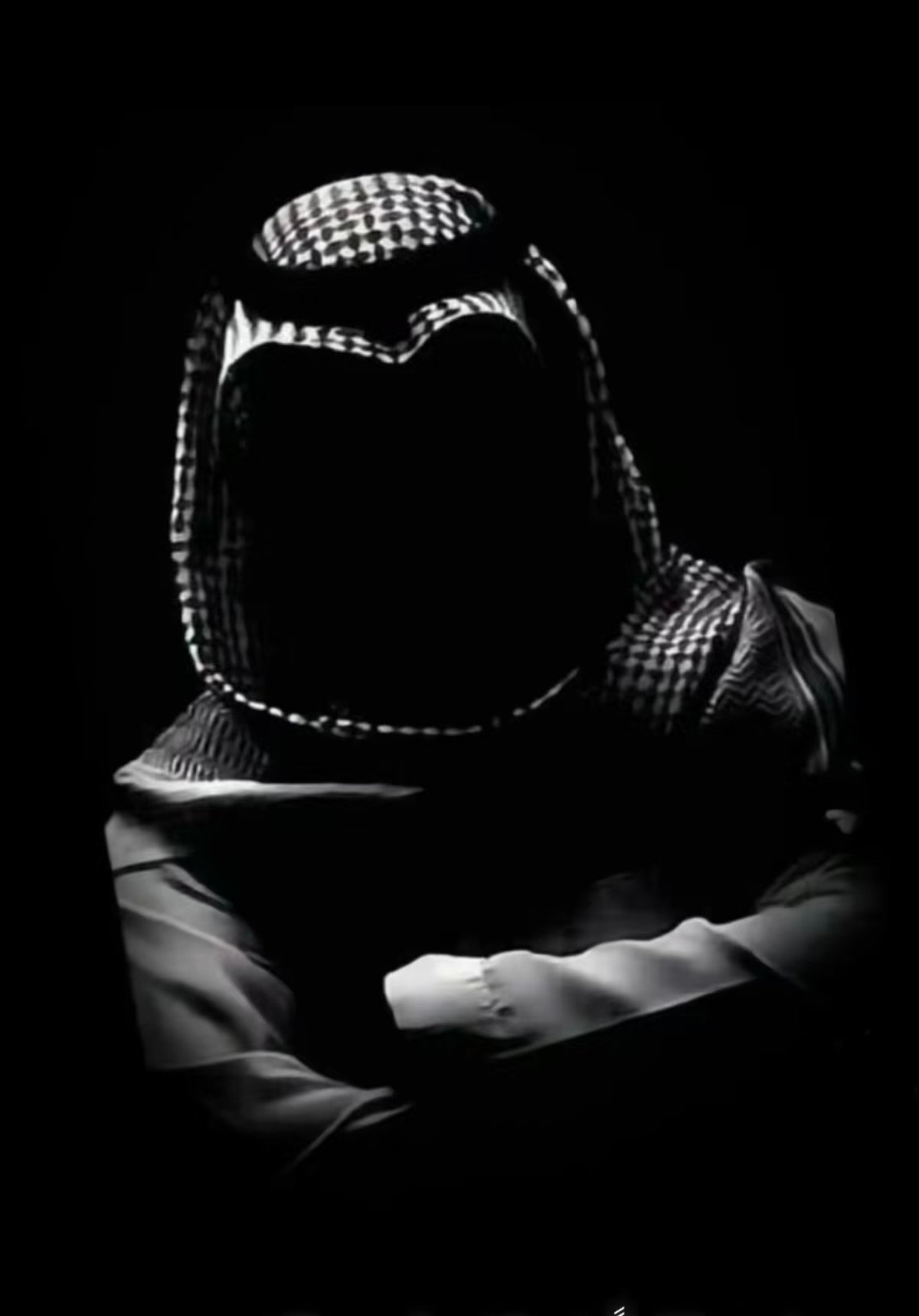 فيصل العنزي