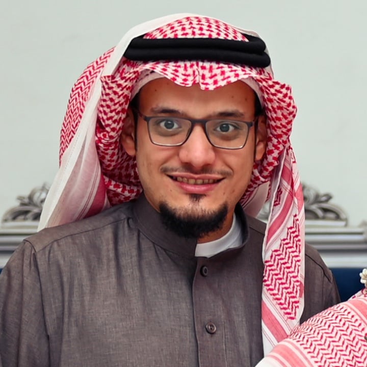 أحمد بن طالب