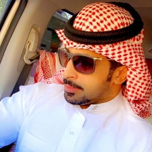 غريب العمودي