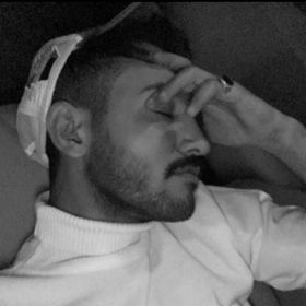 نواف العنزي