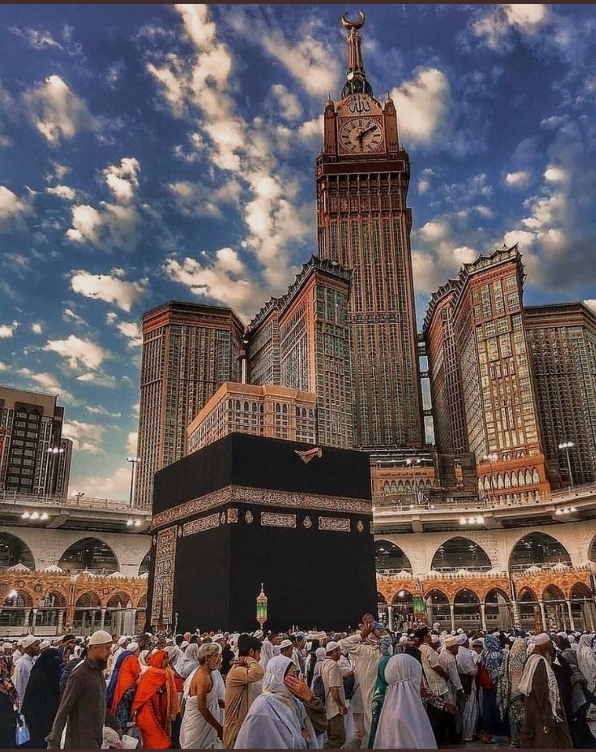 دلال القحطاني