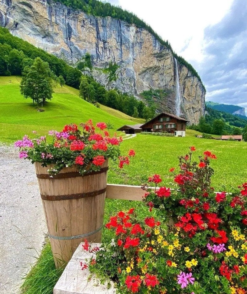 خديجة 